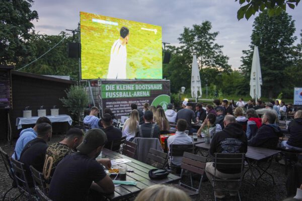 Deutschland – Schweiz PublicViewing im Böblinger Bootshaus