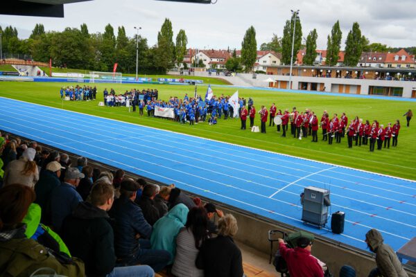 Wiedereröffnung des sanierten Floschenstadion in Sindelfingen